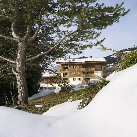 Cgh Residences & Spas Les D'angele Aparthotel 4*
