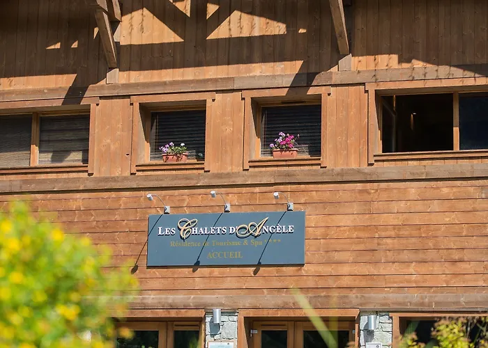 Apartmanhotel Cgh Residences & Spas Les D'angele 4*