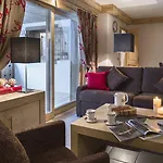 Cgh Residences & Spas Les D'angele מלון דירות