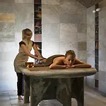 Cgh Residences & Spas Les D'angele מלון דירות