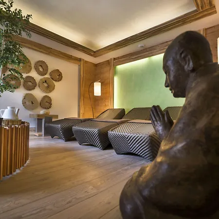 Cgh Residences & Spas Les D'angele Aparthotel 4*